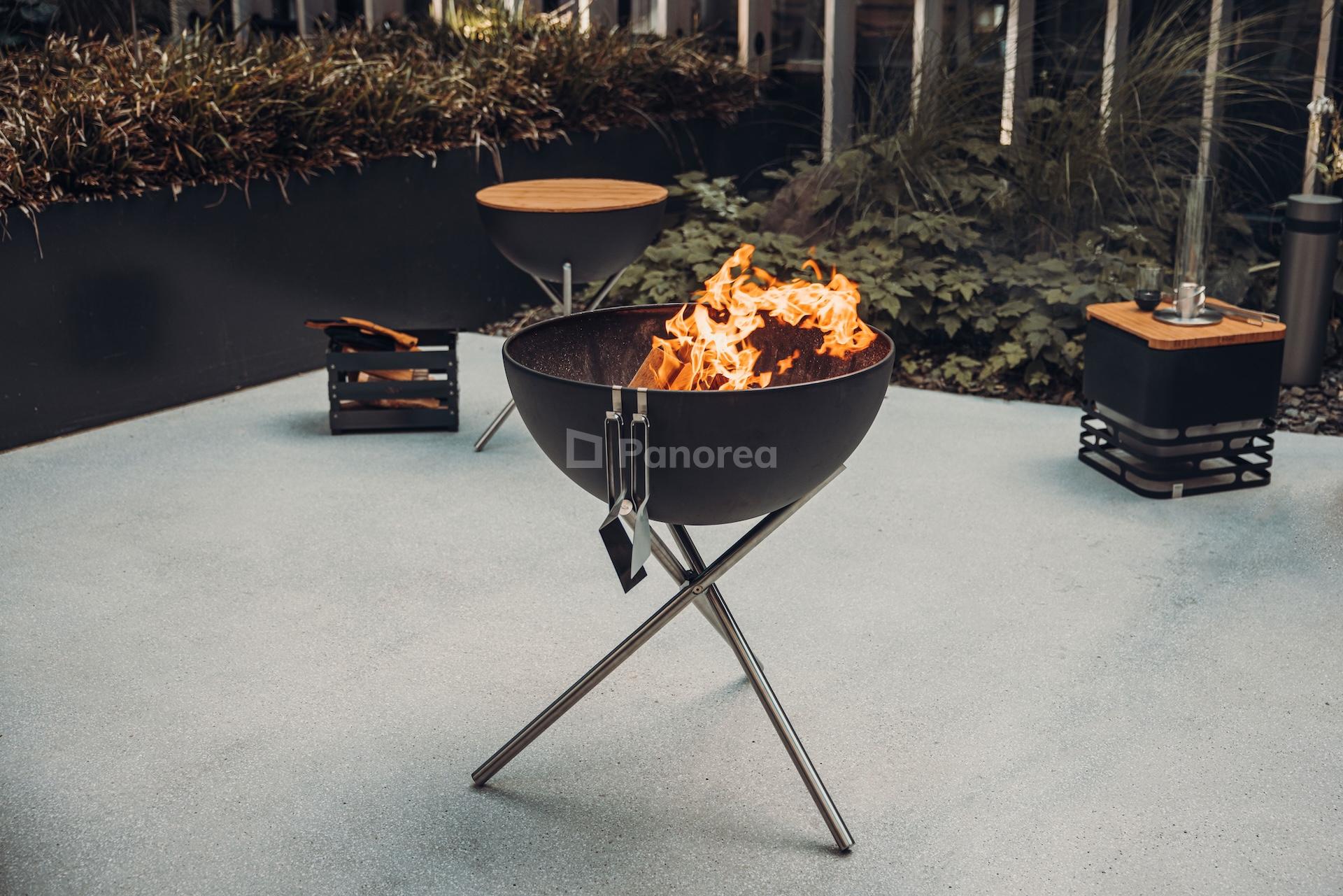 Hofats Bowl 70 Tripod Exterier Hofats Bowl 70 Tripod Exterier